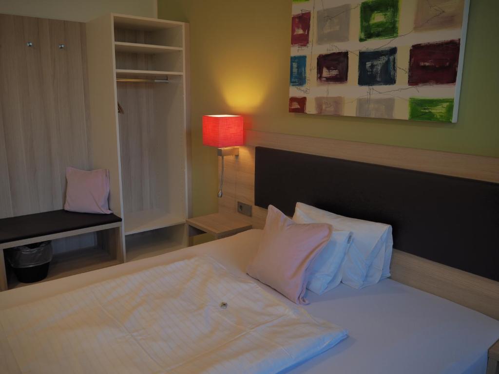Hotel „Zur Linde“ photo