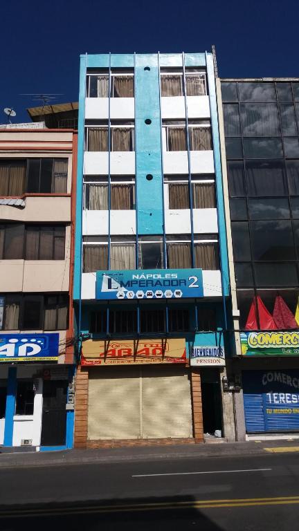 Napoles Emperador II — Hotel in Ambato