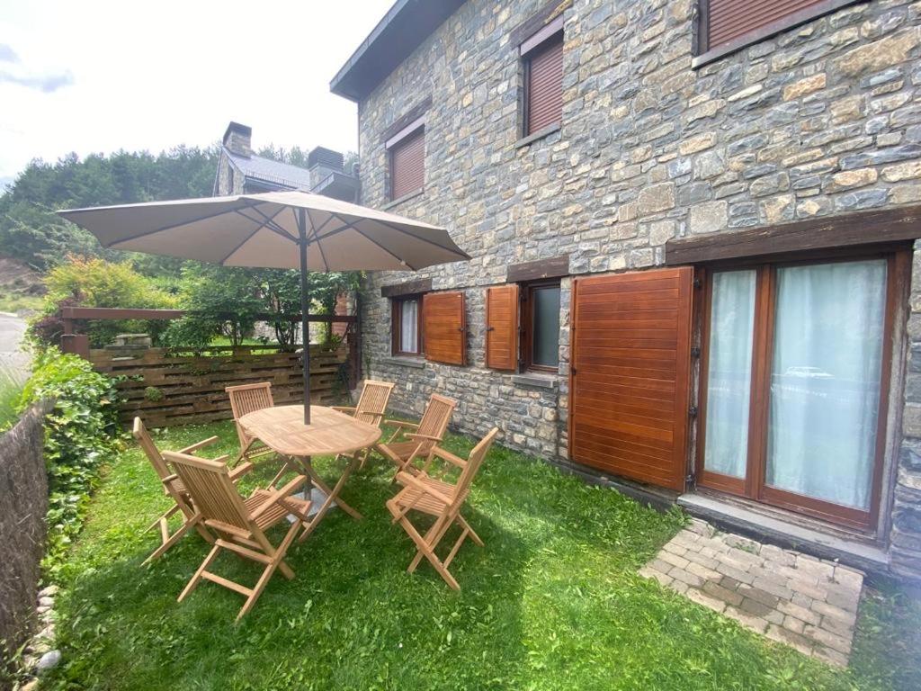 Fantástico Apartamento con jardín en Castiello de Jaca VUT HU-20-007 - 1