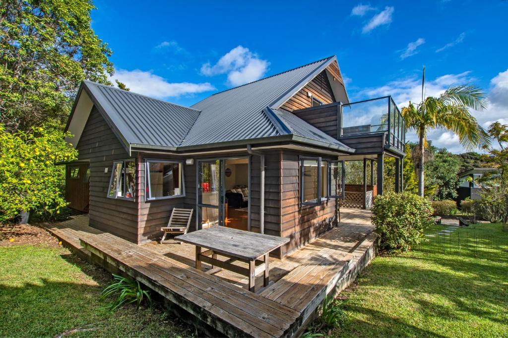 Holiday homes in Langs Beach, New Zealand price from 20, reviews
