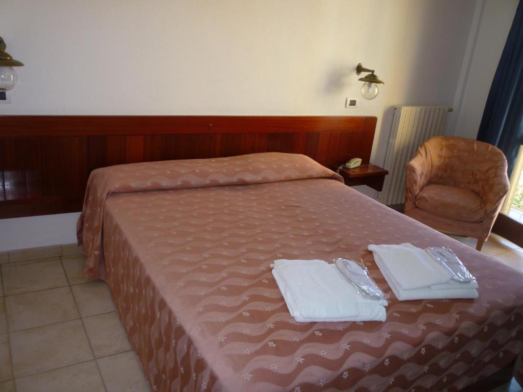 Hotel L'Ancora photo