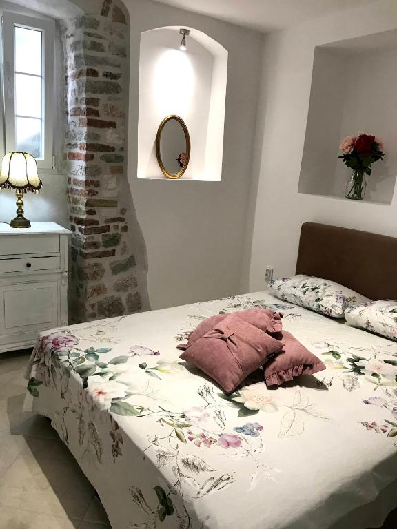 New renovated Old Town Martiva Apartment - 3