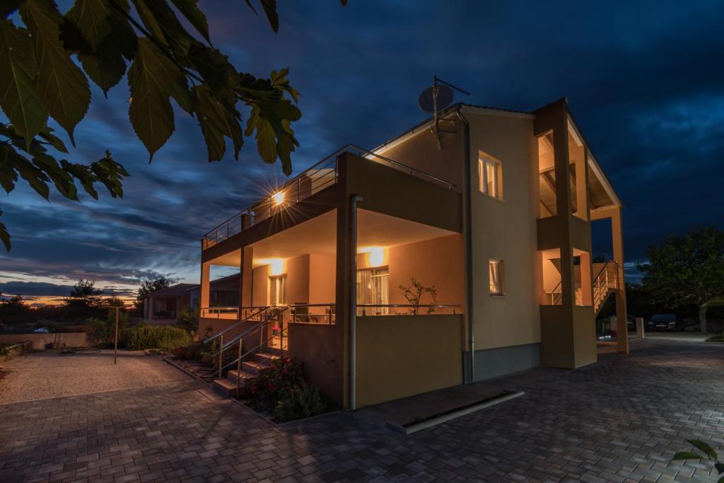 Guesthouse Miranda NP Krka photo