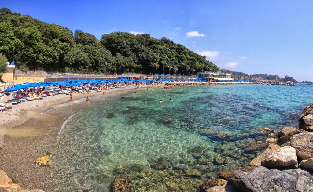 Hotel San Terenzo photo