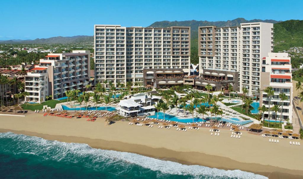 Exterior view, Dreams Vallarta Bay Resort & Spa - All Inclusive in Puerto Vallarta