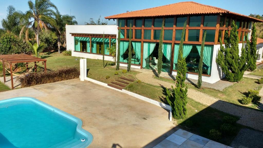 Casa de campo maravilhosa com vista deslumbrante das