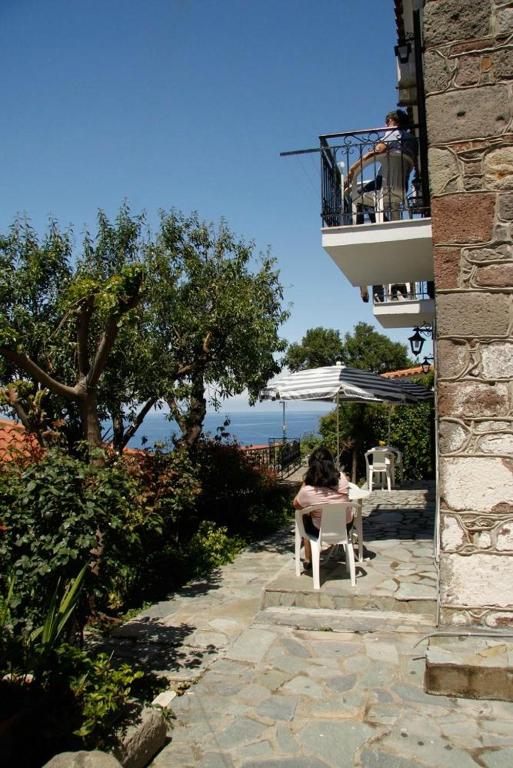 STUDIOS VOULA photo