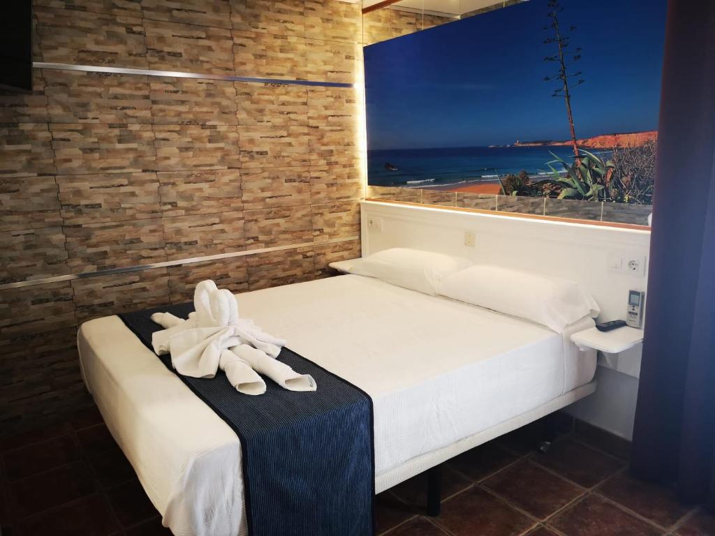 Hostal Costa De La Luz - 3