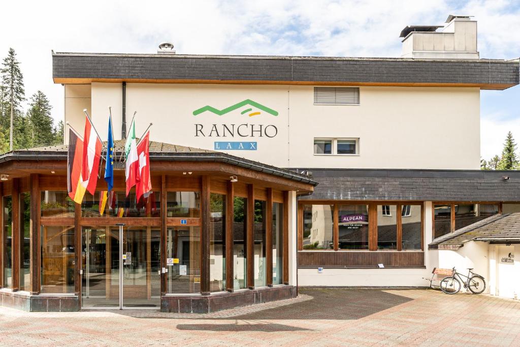 Rancho Apartment - 3