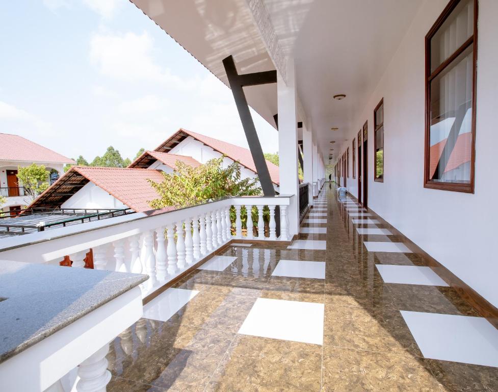 Khách sạn Thiên Ân
