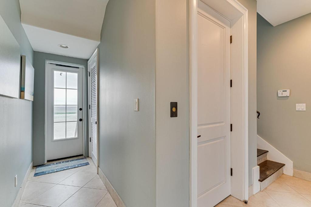 Ocean Front Escape Home, Destin