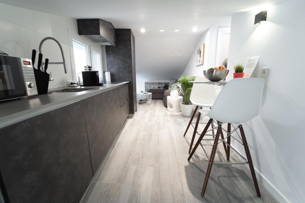 Buhardilla Comillas Beach Primera Línea de Playa, Wifi, Netflix, Comillas