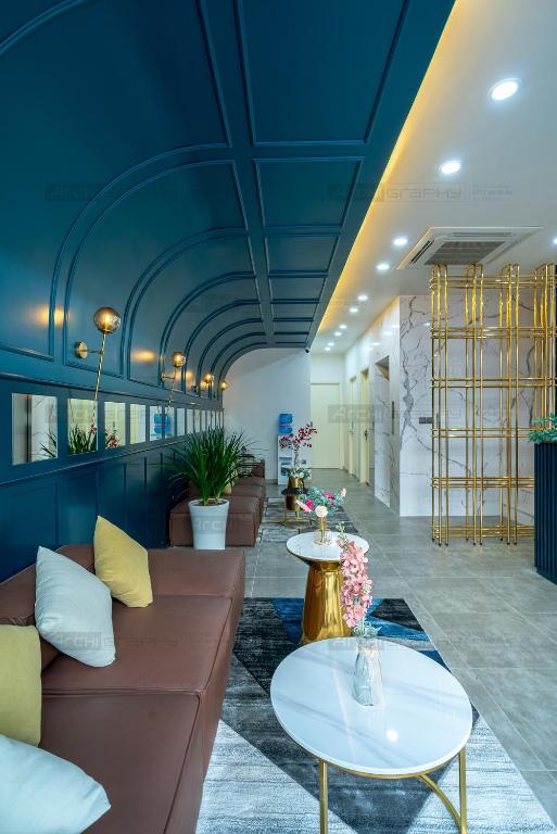 フロント・ロビー