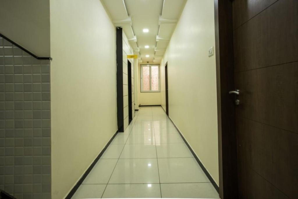 Hotel Satyug photo