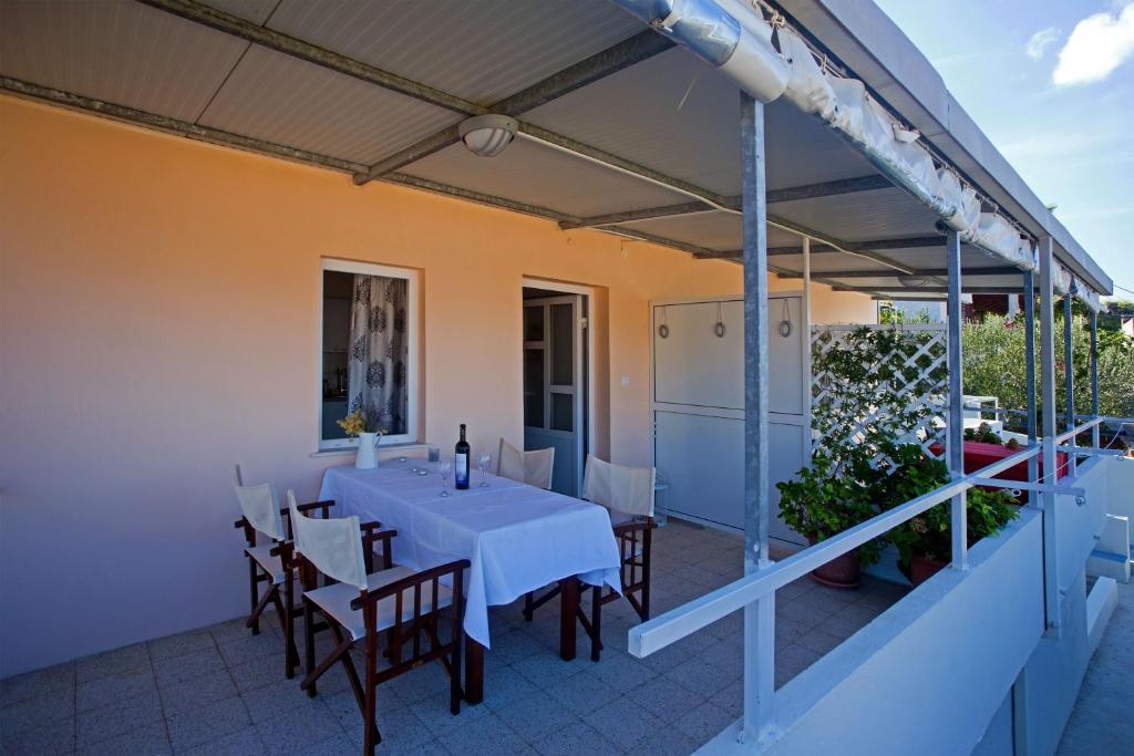 SeaView Guesthouse photo