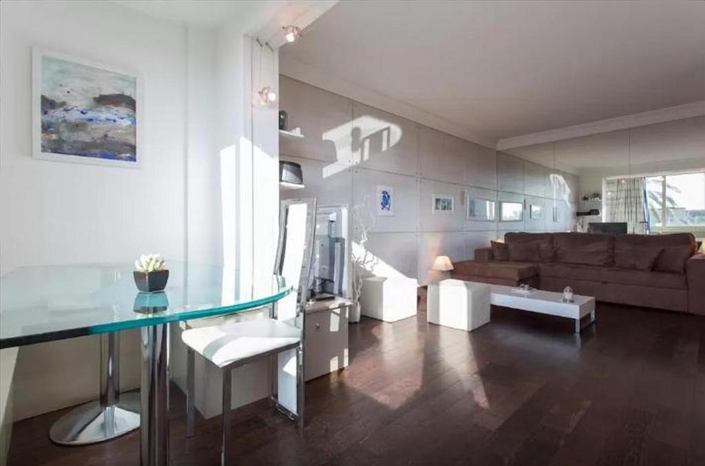 Residence Saint Marc — Hotel in Cannes