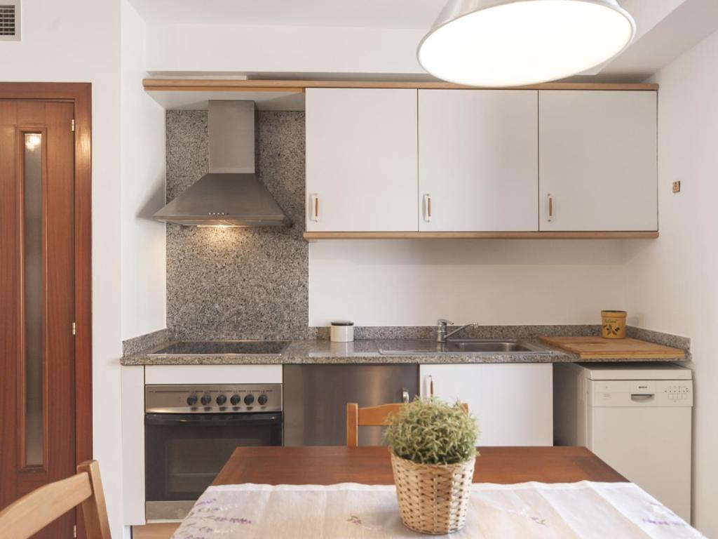 Lets Holidays Centric apartment with parking - 4