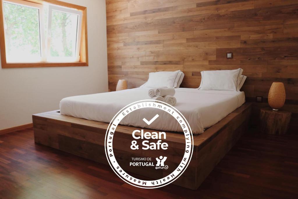 Oportocean Suites — Hotel in Senhora Da Hora