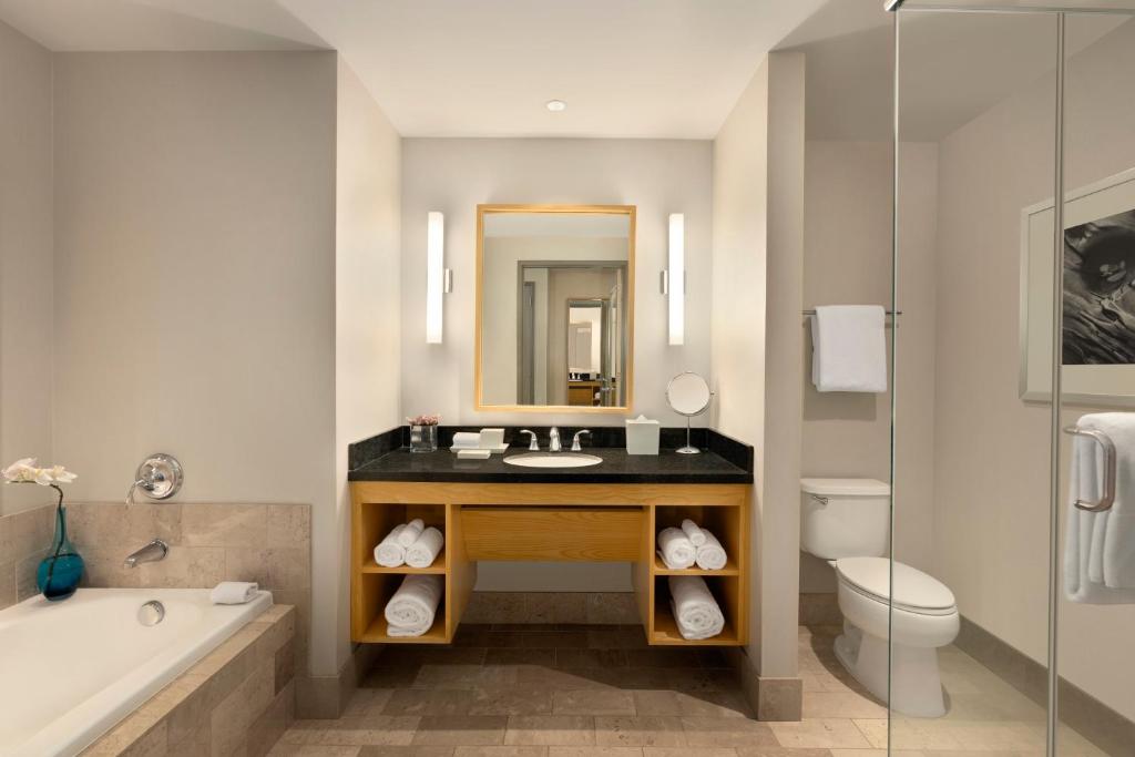 Intercontinental The Clement Monterey Photo 14