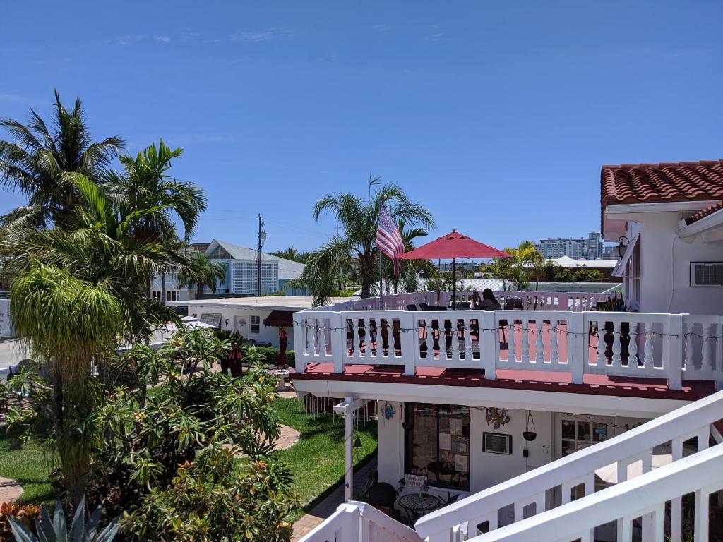 Breakaway Inn Guest House photo