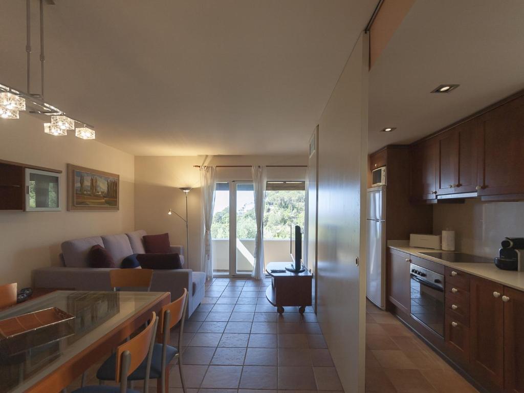 Lets Holidays LUXURY HOUSE in CALA LLEVADO 3 - 3