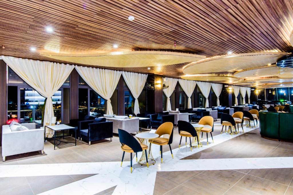 Hoa Dao Hotel, Hòa Bình