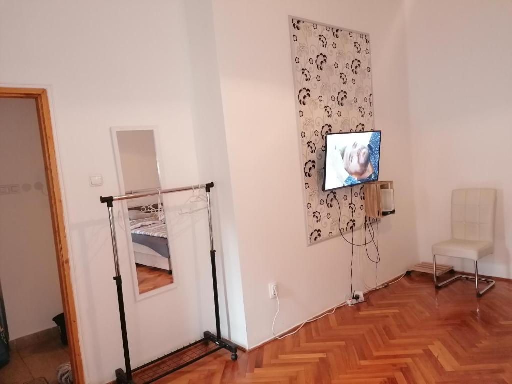 Kriston Apartman photo