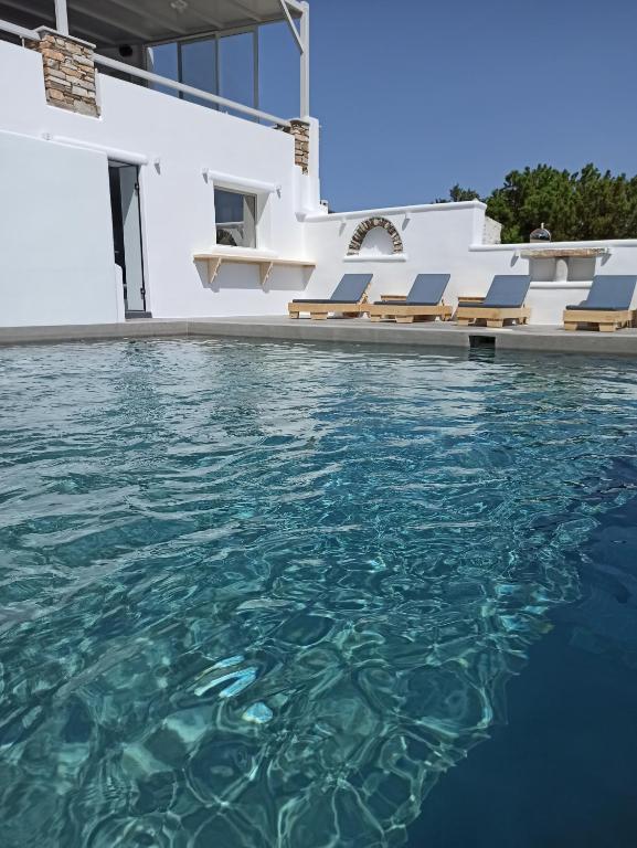 Porto Raphael Residences & Suites photo