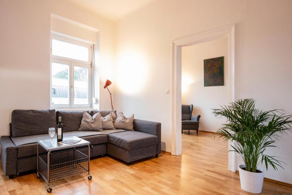 City-Apartments Graz - FRIENDLY RECEPTION & FREE BIKES - 3
