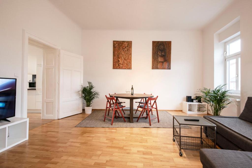 City-Apartments Graz - FRIENDLY RECEPTION & FREE BIKES - 4