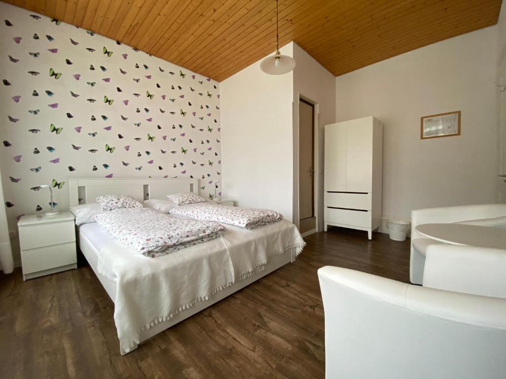 Alpina Hotel - 2