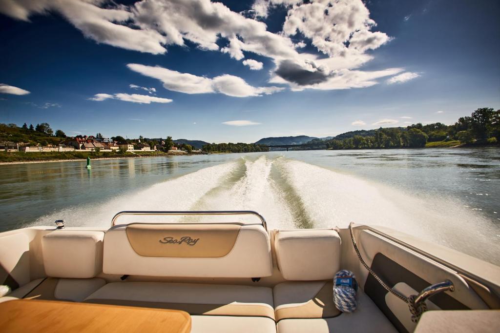 Hotel Donauhof 周辺案内