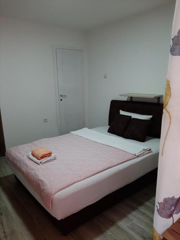 Apartment Matovic photo