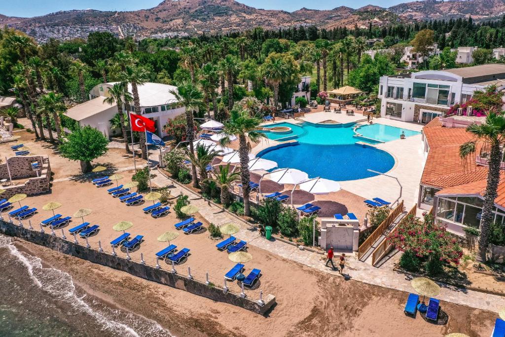 Club Muskebi In Bodrum City Turkey Reviews Prices Planet Of Hotels