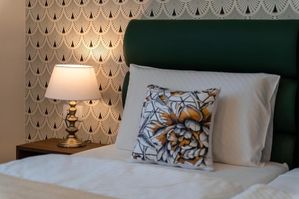 Aurora Rooms photo