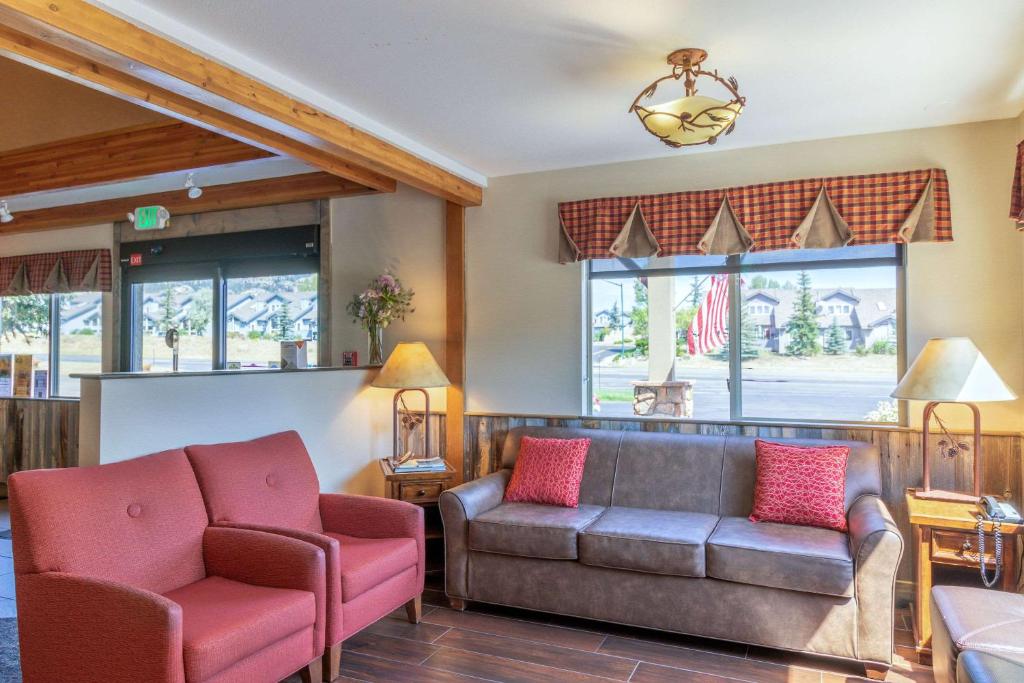 Quality Inn near Rocky Mountain National Park photo