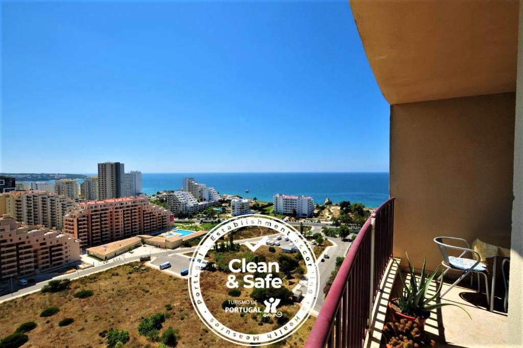 High In The Sky, Portimão