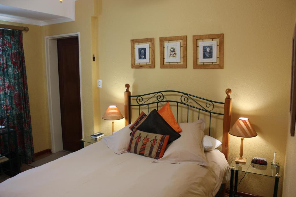 Old Oak Guest House photo