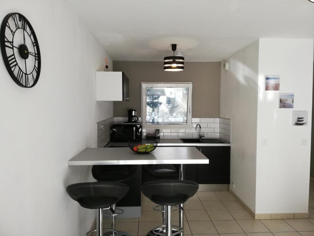 Appartement 2P et parking privé à 50m des plages. - 4