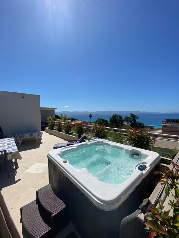 VIzzavona piscine et jacuzzi - 5