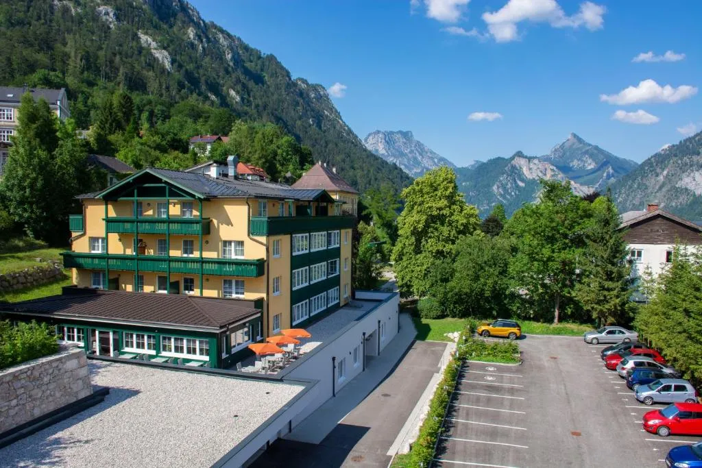 Landhotel Post Ebensee am Traunsee ***S, hotel in Ebensee
