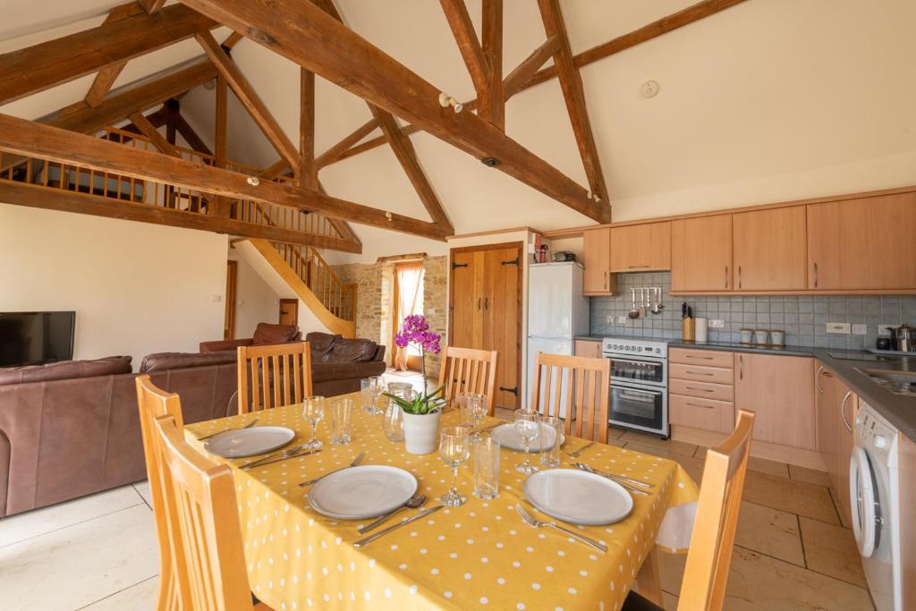 The Oaks - Ash Farm Cotswolds photo 3