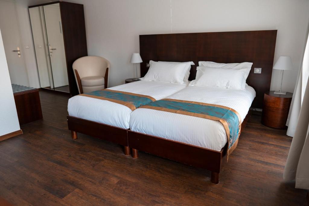 SWISS HOTEL LA COURONNE - 5