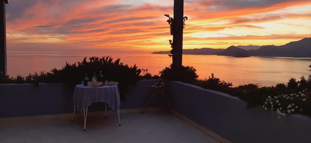 Blue Mediterranean Apartments — Hotel in Budva