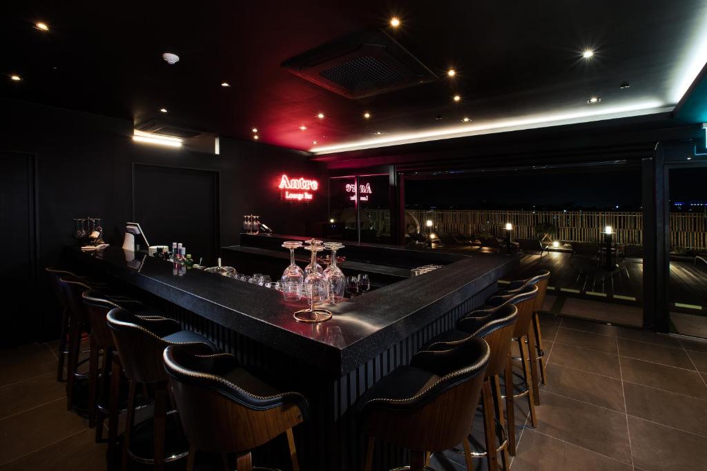 Bar/lounge