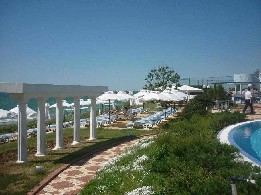 Sineva Beach Hotel - All Inclusive — Beach in Sveti Vlas, Burgas Region