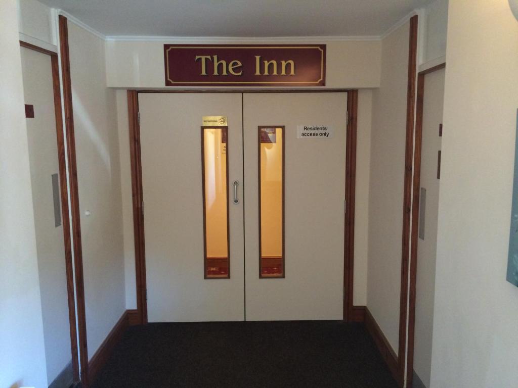 Hunters Lodge Inn photo
