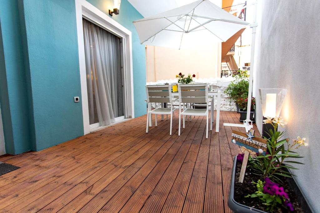 Facilities, Leonidas House in Parga