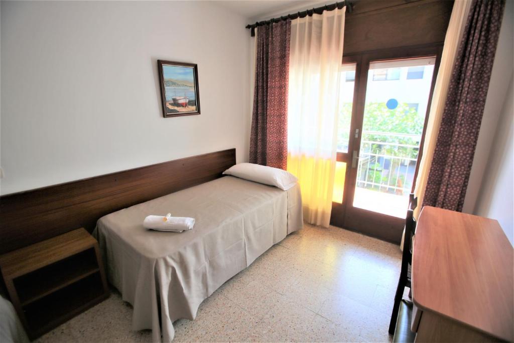 Pension Hostel Costa Brava photo