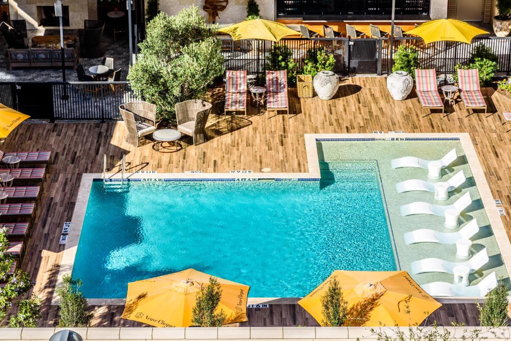 Hotel ZaZa Houston Memorial City photo